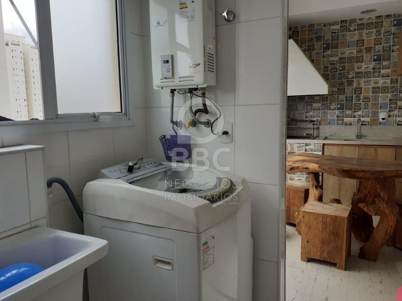 Apartamento à venda com 2 quartos, 105m² - Foto 24