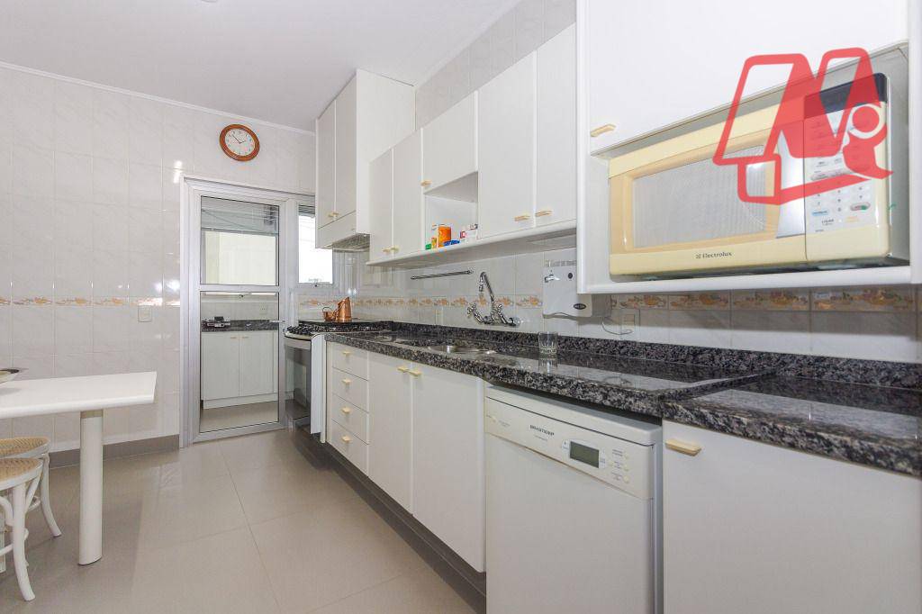 Apartamento à venda com 3 quartos, 139m² - Foto 25