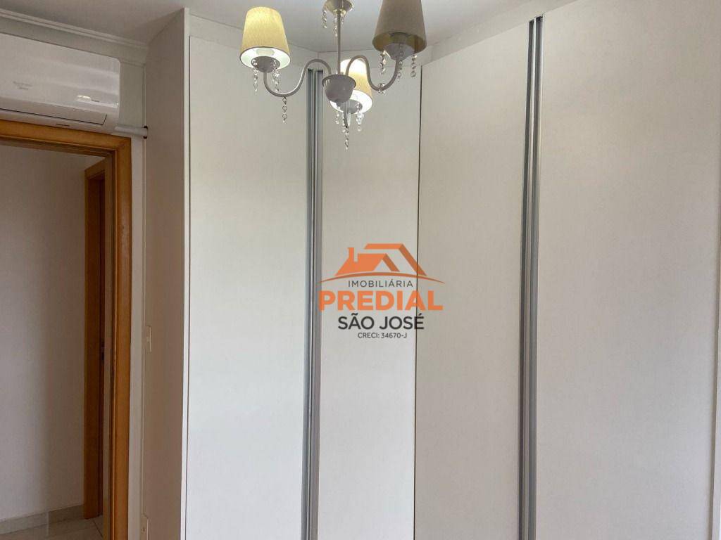 Apartamento à venda com 3 quartos, 95m² - Foto 13