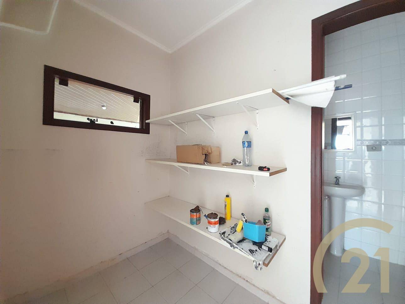 Casa de Condomínio à venda com 3 quartos, 250m² - Foto 24