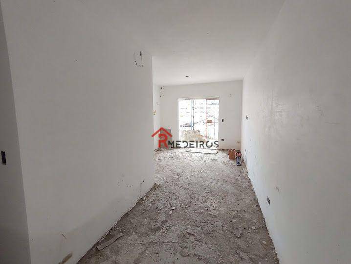 Apartamento à venda com 2 quartos, 76m² - Foto 2