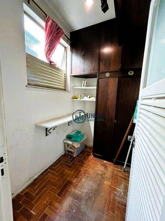 Apartamento à venda com 3 quartos, 135m² - Foto 18