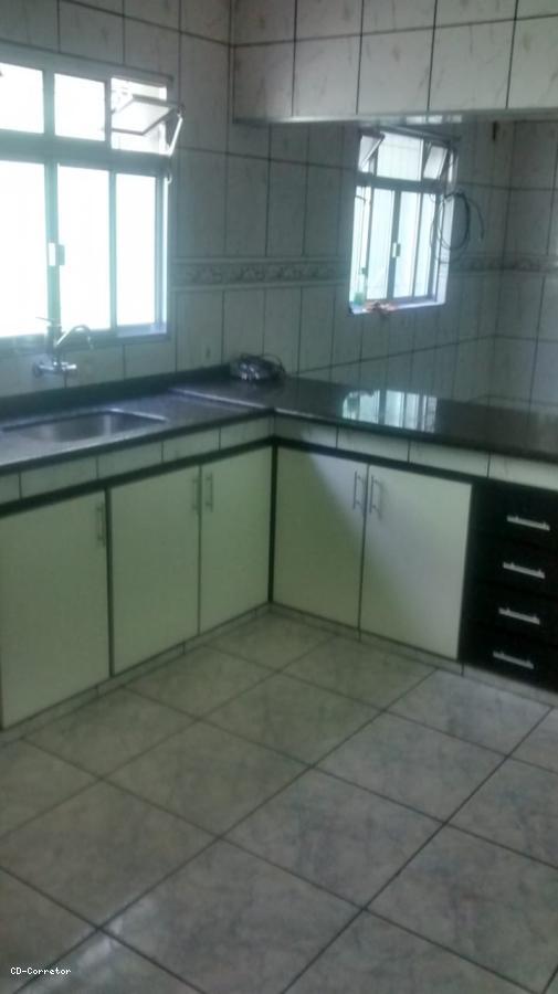 Sobrado à venda com 4 quartos, 150m² - Foto 3