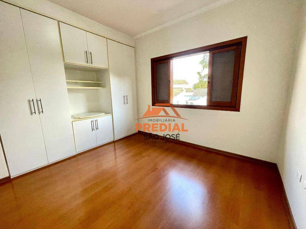 Casa de Condomínio à venda com 3 quartos, 280m² - Foto 36