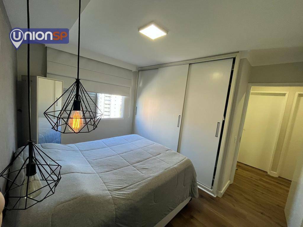 Apartamento à venda com 3 quartos, 97m² - Foto 7