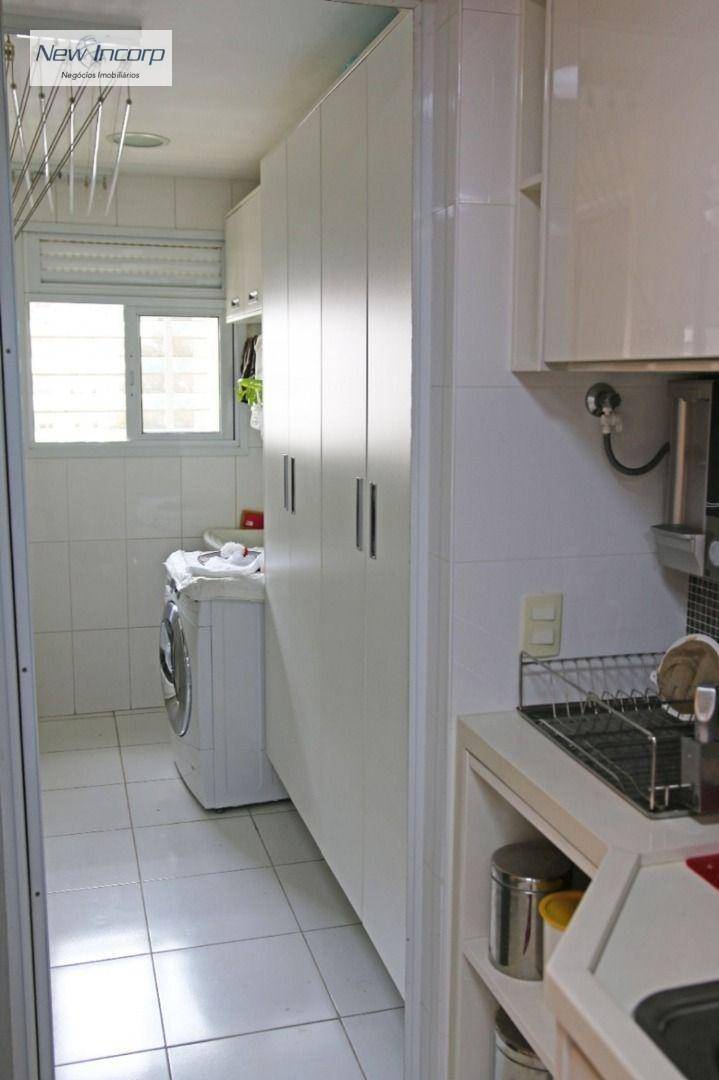 Apartamento à venda com 3 quartos, 192m² - Foto 12