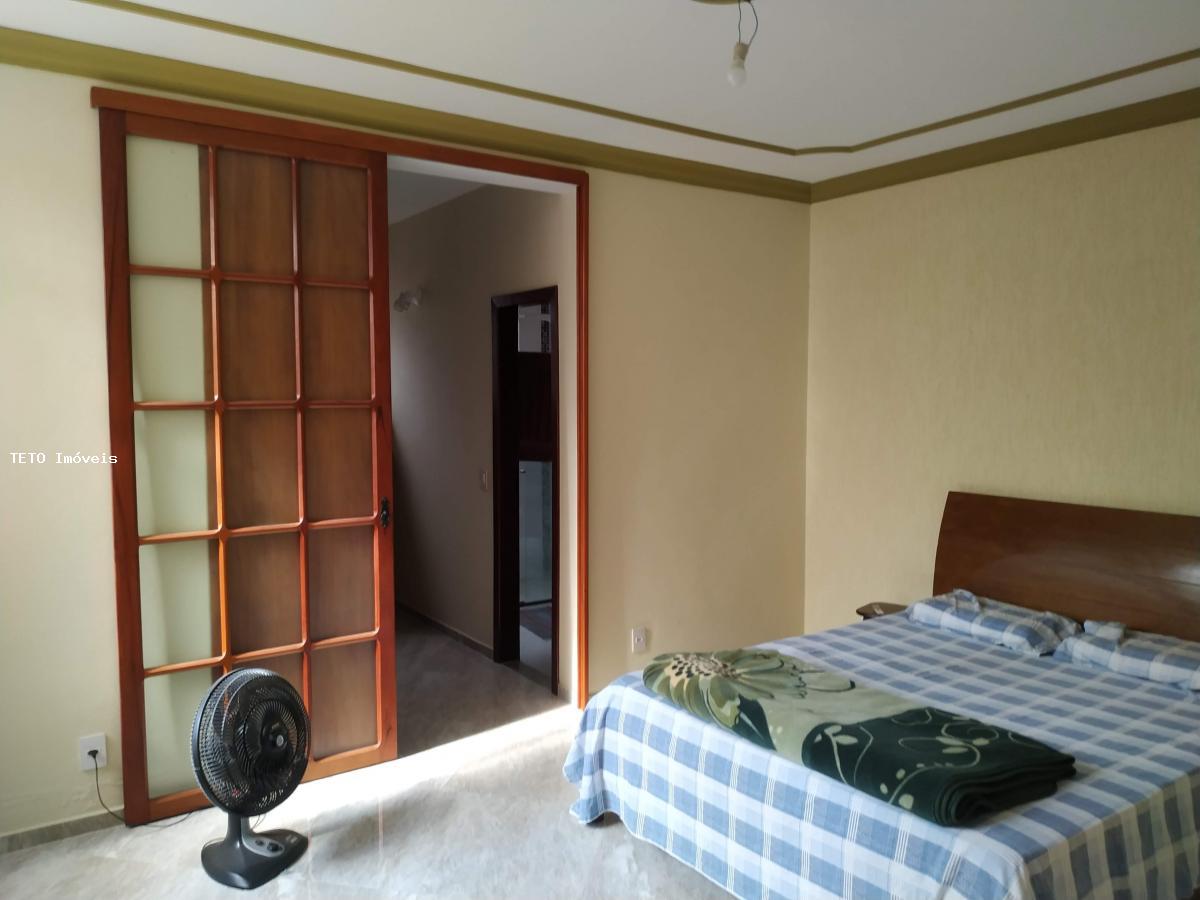 Casa à venda com 2 quartos, 400m² - Foto 20