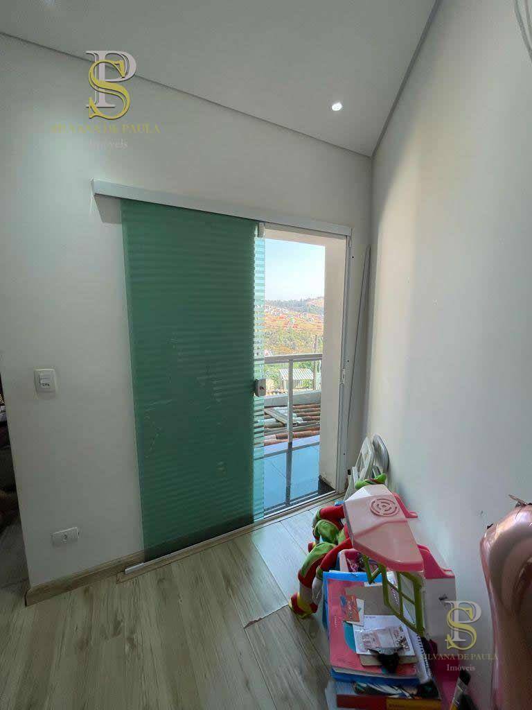 Casa à venda com 3 quartos, 180m² - Foto 12