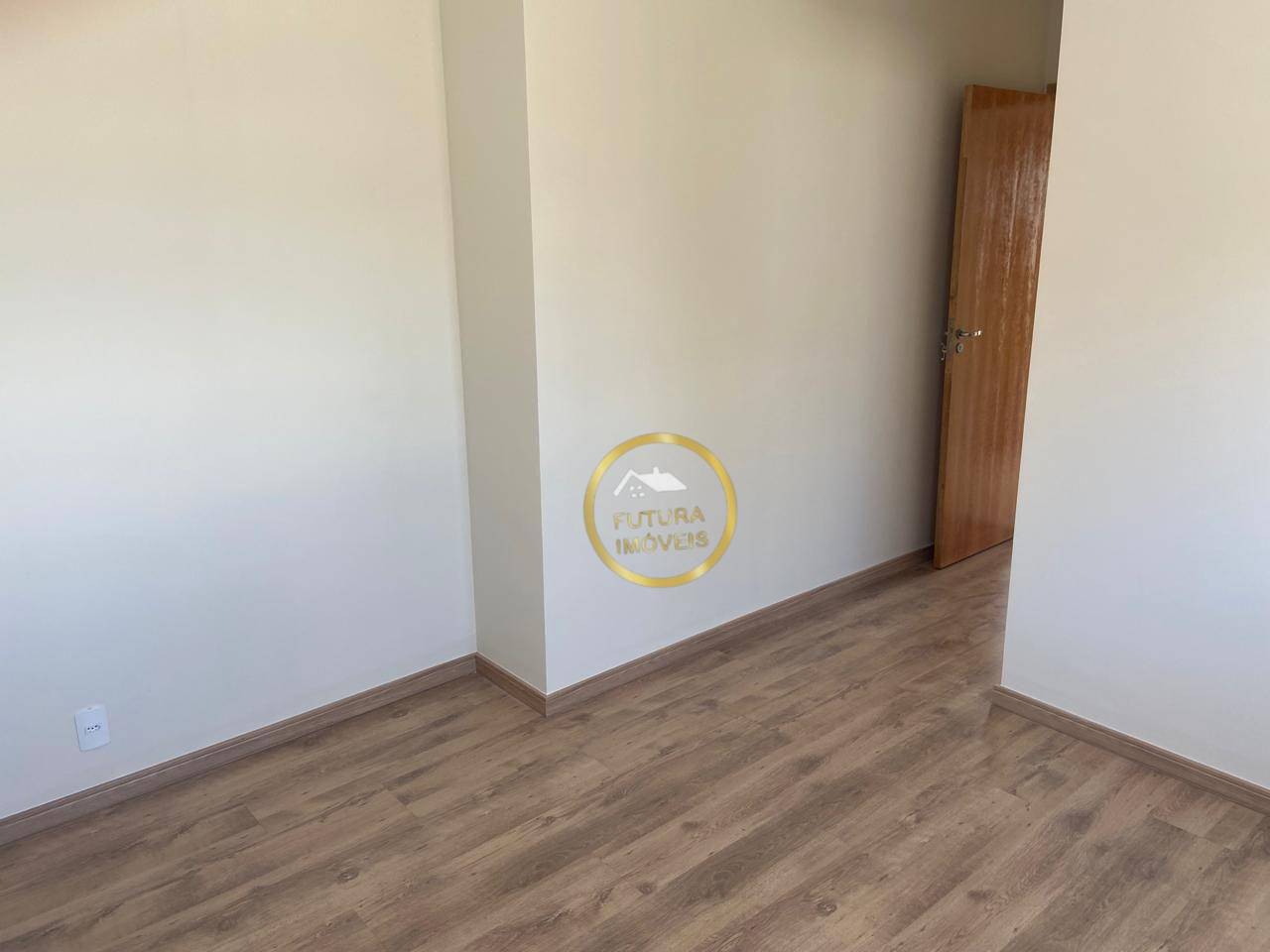 Apartamento à venda com 2 quartos, 55m² - Foto 10