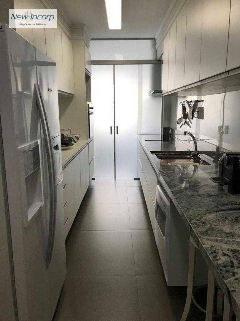 Apartamento à venda com 3 quartos, 144m² - Foto 4