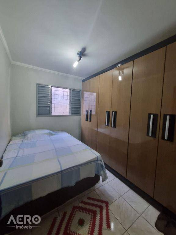 Casa de Condomínio à venda com 3 quartos, 156m² - Foto 10