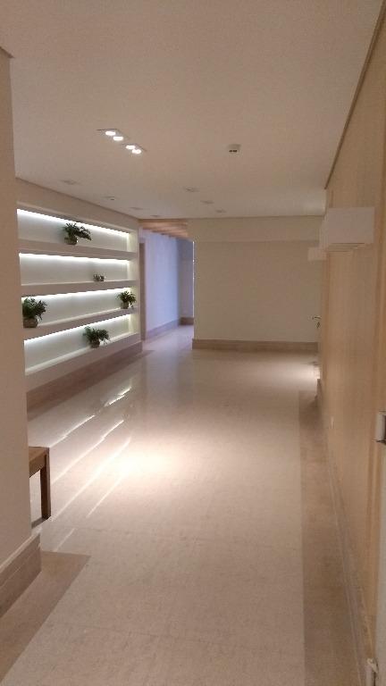 Apartamento à venda com 3 quartos, 123m² - Foto 10