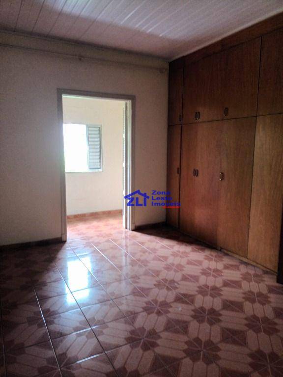 Sobrado à venda com 2 quartos, 172m² - Foto 22