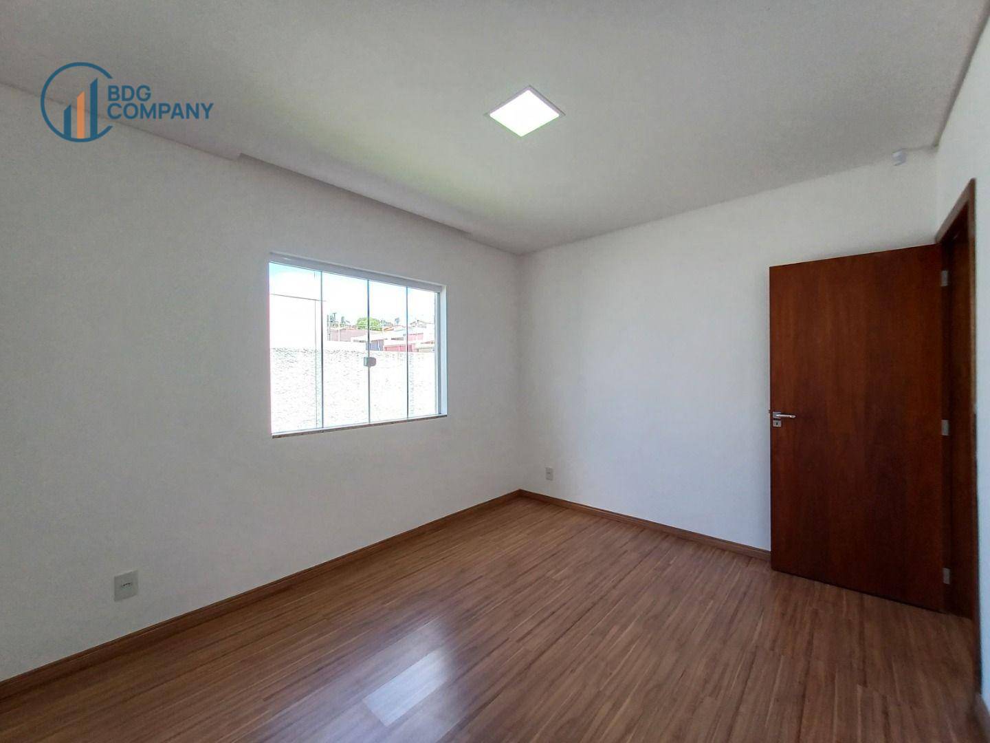 Casa à venda com 2 quartos, 133m² - Foto 13