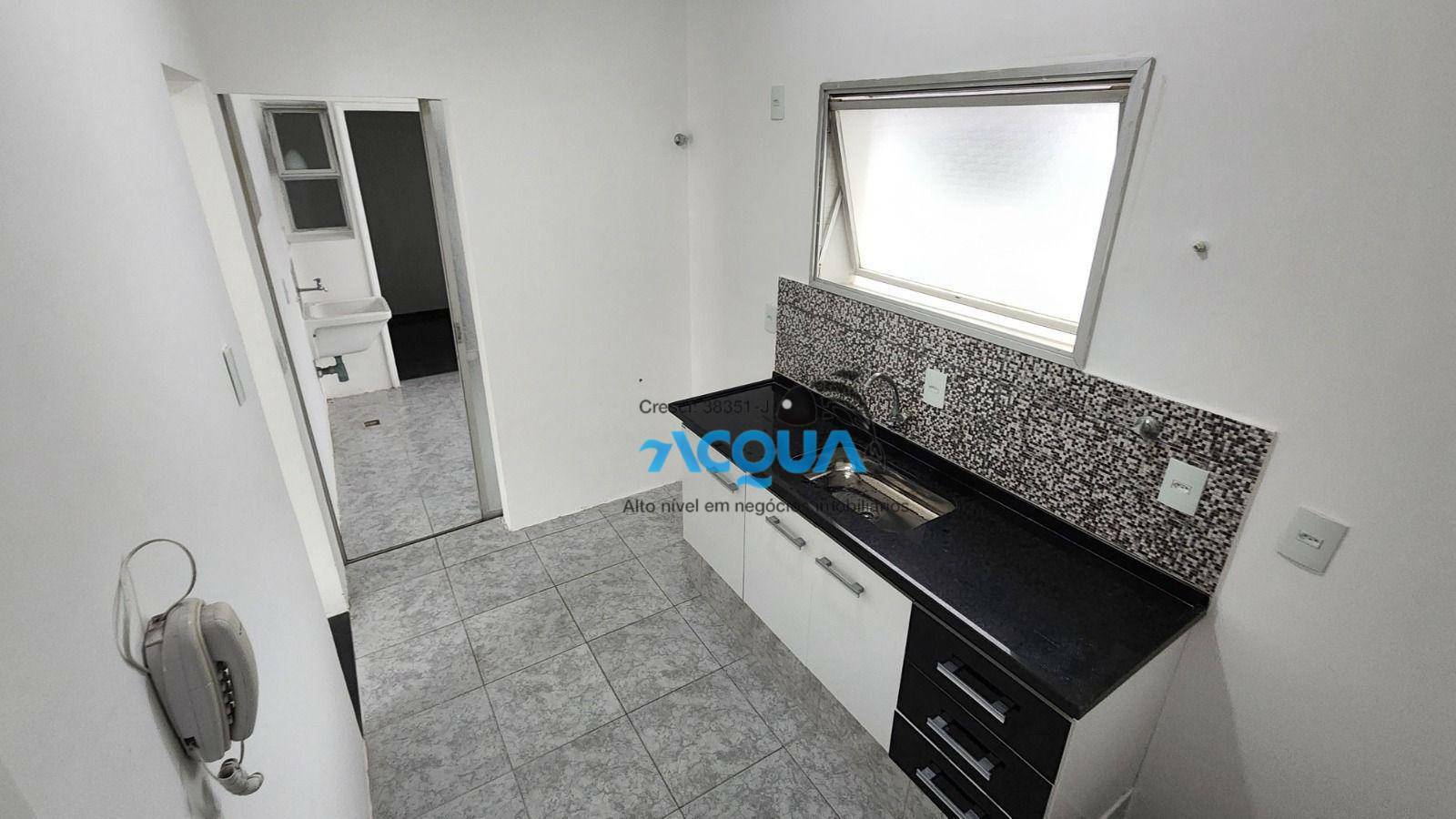 Apartamento à venda com 2 quartos, 75m² - Foto 4