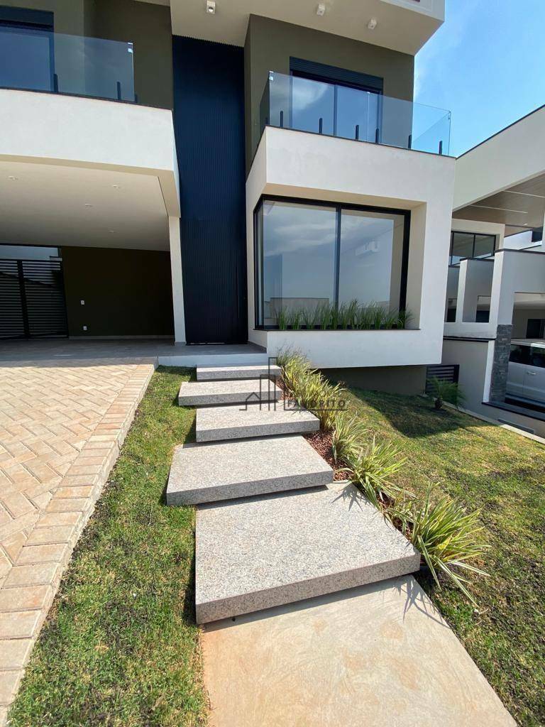 Casa à venda com 4 quartos, 355m² - Foto 67