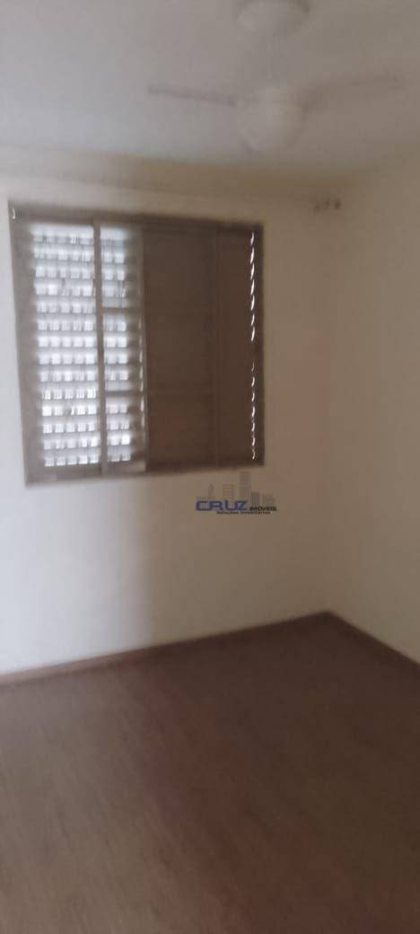 Apartamento para alugar com 2 quartos, 42m² - Foto 12