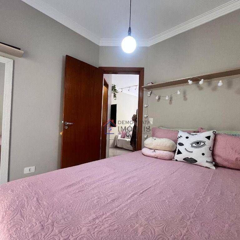 Apartamento à venda com 2 quartos, 38m² - Foto 11