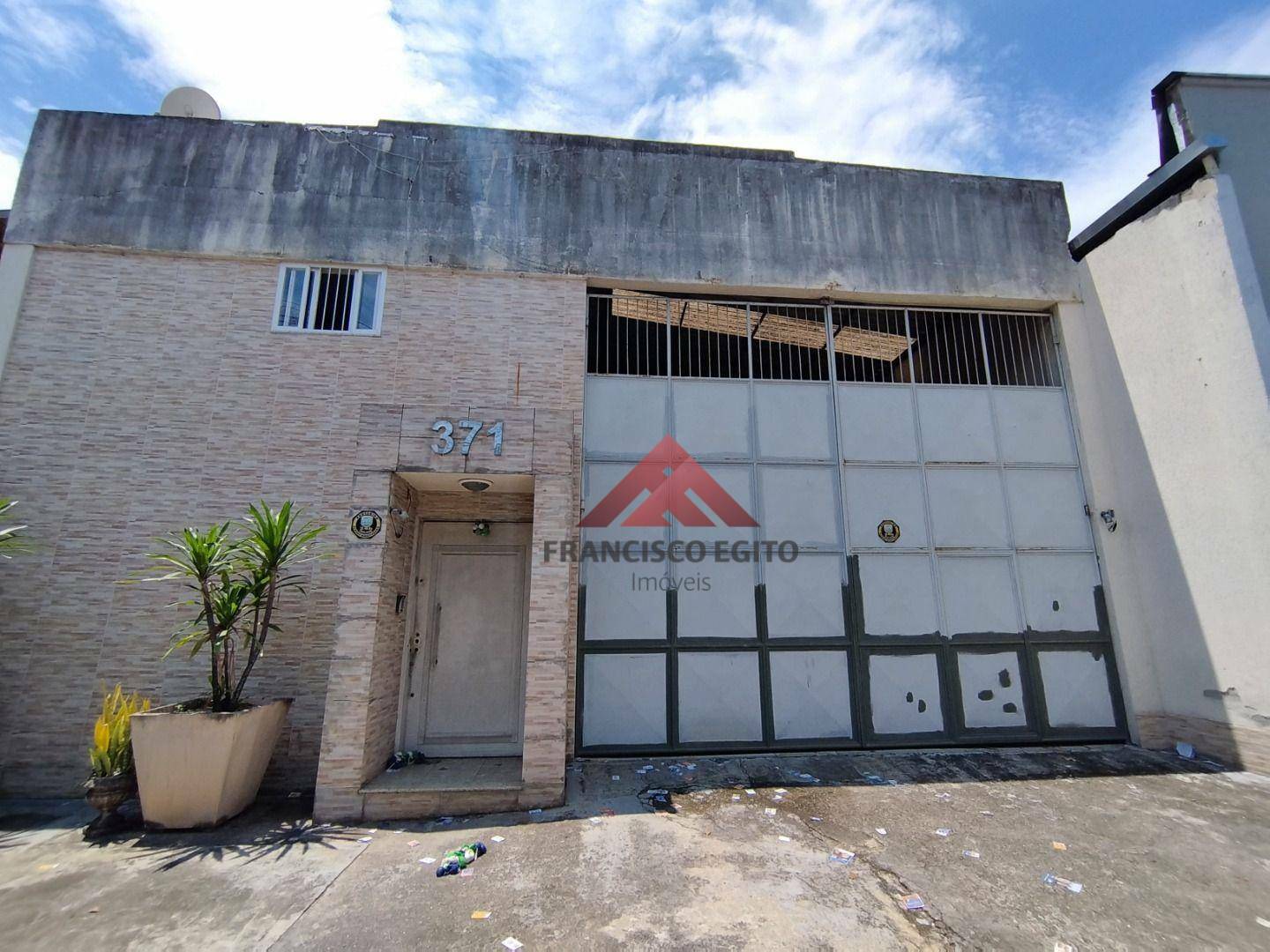 Depósito-Galpão-Armazém para alugar, 360m² - Foto 1