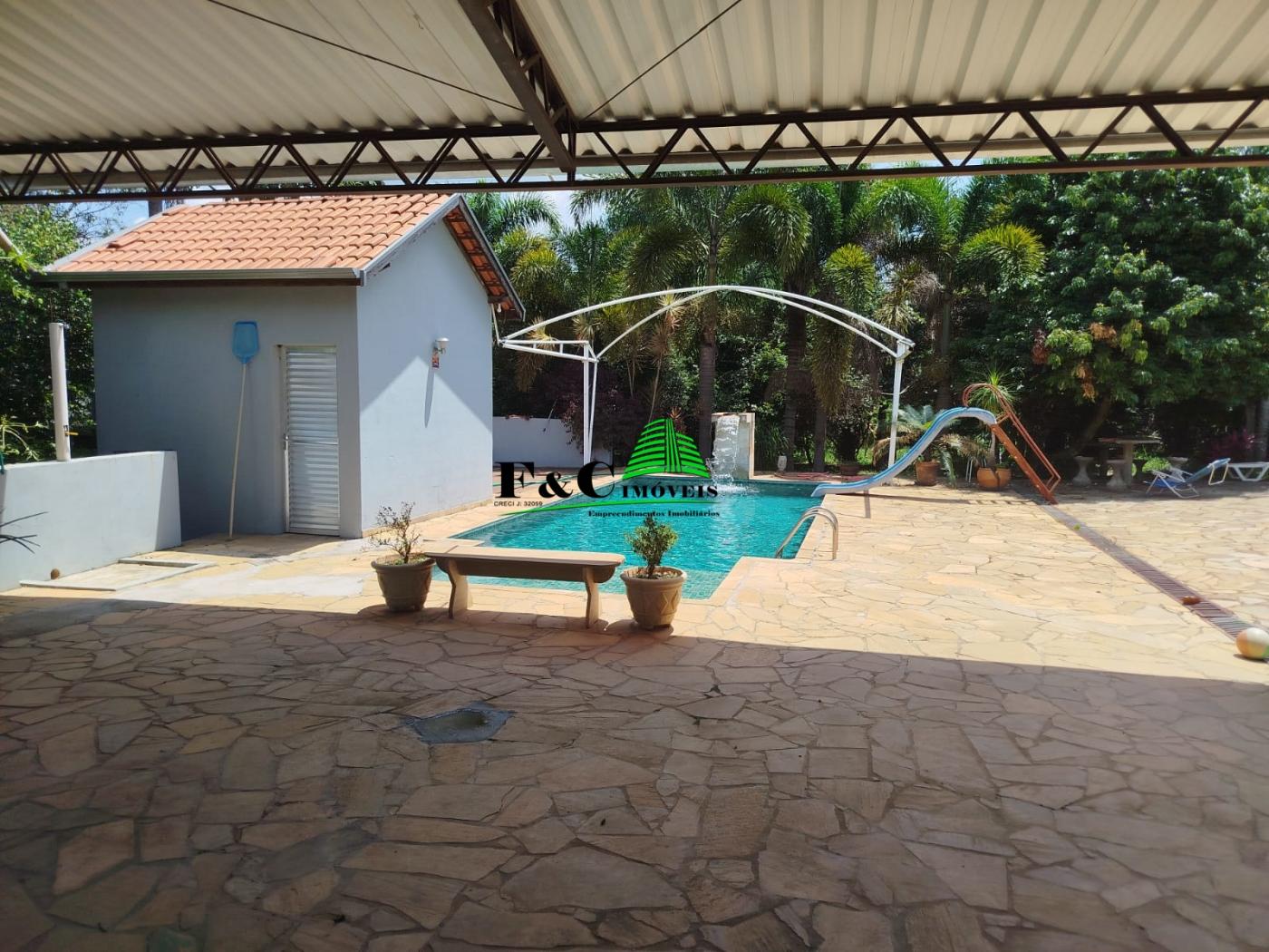 Chácara à venda com 4 quartos, 11200m² - Foto 3