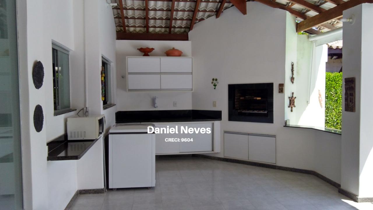 Casa de Condomínio à venda com 4 quartos, 450m² - Foto 4