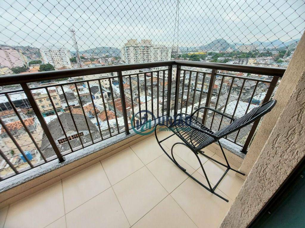 Apartamento à venda com 3 quartos, 75m² - Foto 15