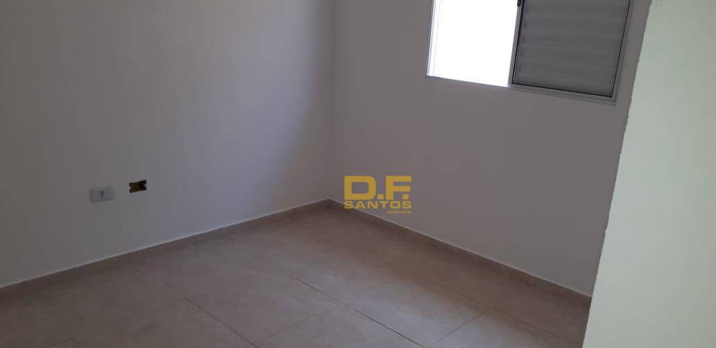 Casa à venda com 2 quartos, 65m² - Foto 5