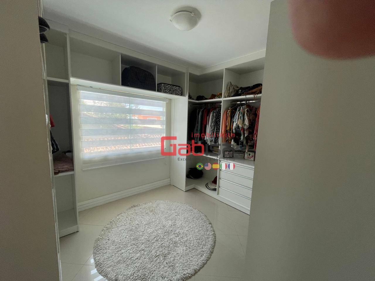 Casa de Condomínio à venda com 4 quartos, 400m² - Foto 11