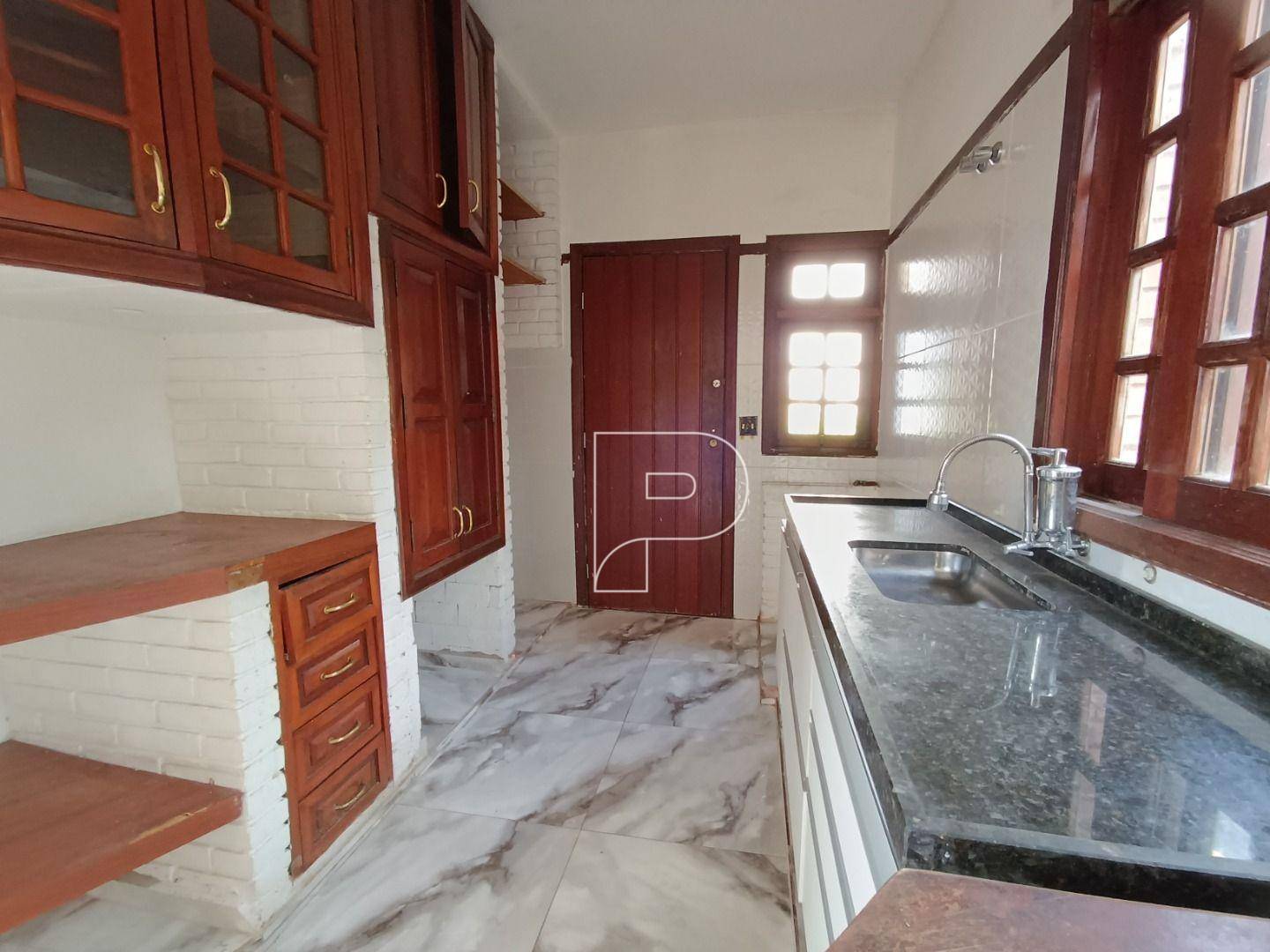 Casa de Condomínio à venda com 3 quartos, 240m² - Foto 6