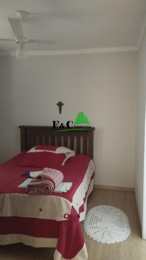 Apartamento à venda com 2 quartos, 69m² - Foto 2