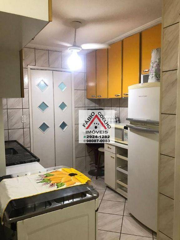 Apartamento à venda com 2 quartos, 56m² - Foto 11