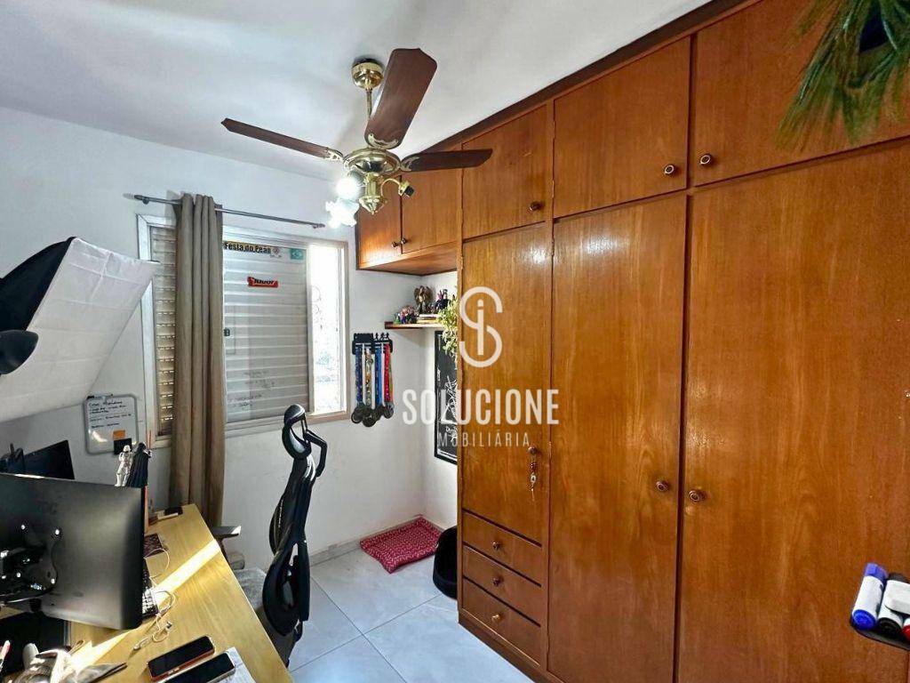 Apartamento à venda com 3 quartos, 75m² - Foto 6