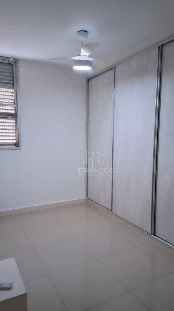 Apartamento à venda com 3 quartos, 72m² - Foto 8