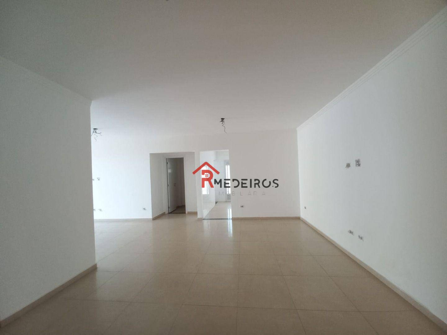 Apartamento à venda com 2 quartos, 139m² - Foto 3