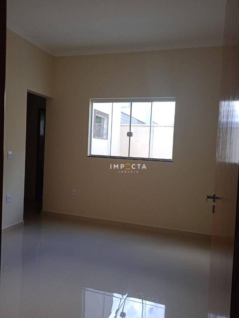 Casa à venda com 3 quartos, 200m² - Foto 10