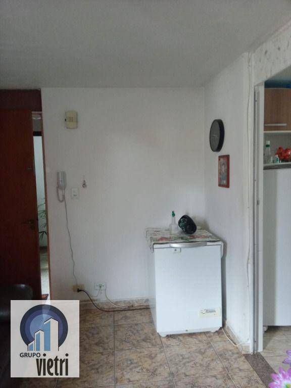 Apartamento à venda com 2 quartos, 45m² - Foto 15