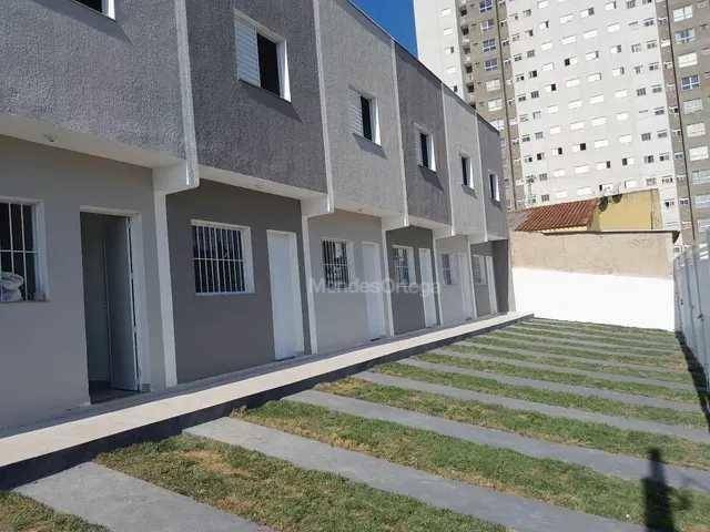 Casa à venda com 2 quartos, 54m² - Foto 2