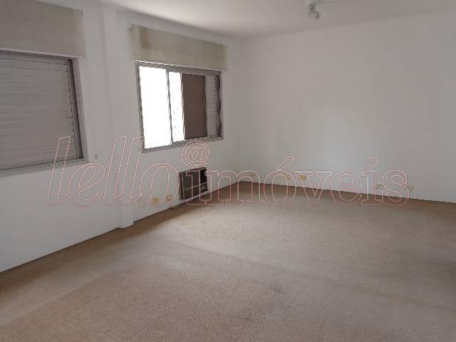 Apartamento à venda com 3 quartos, 226m² - Foto 6