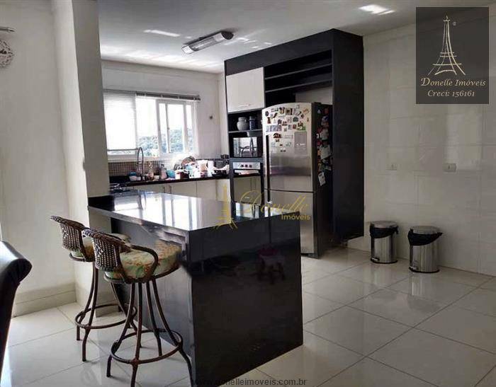 Sobrado à venda com 3 quartos, 300m² - Foto 50