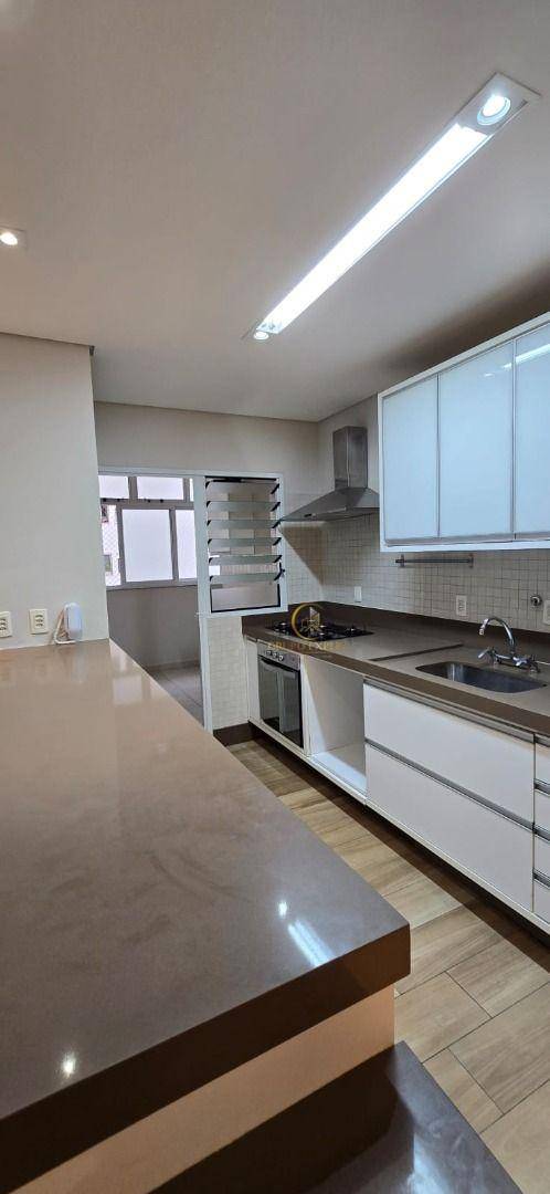 Apartamento à venda com 3 quartos, 108m² - Foto 20