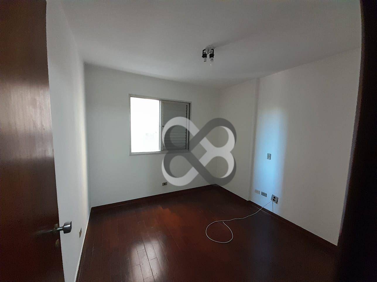 Apartamento à venda com 3 quartos, 140m² - Foto 29