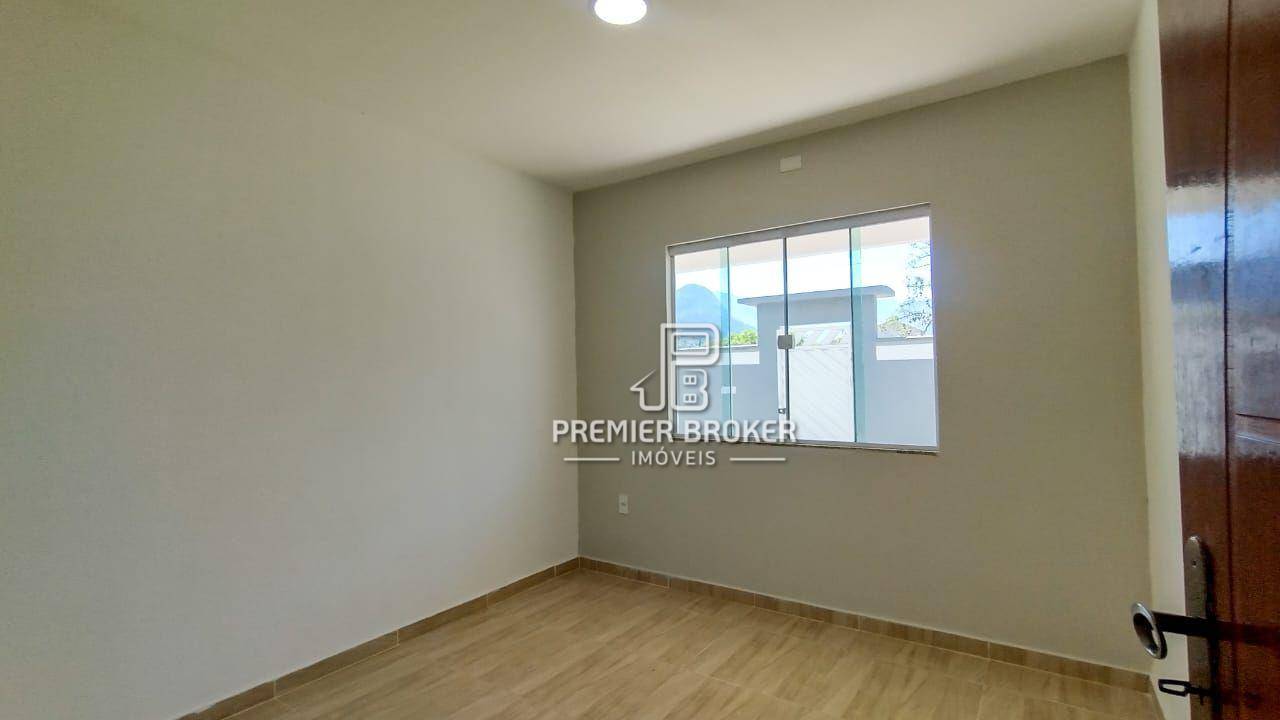 Casa à venda com 3 quartos, 125m² - Foto 11