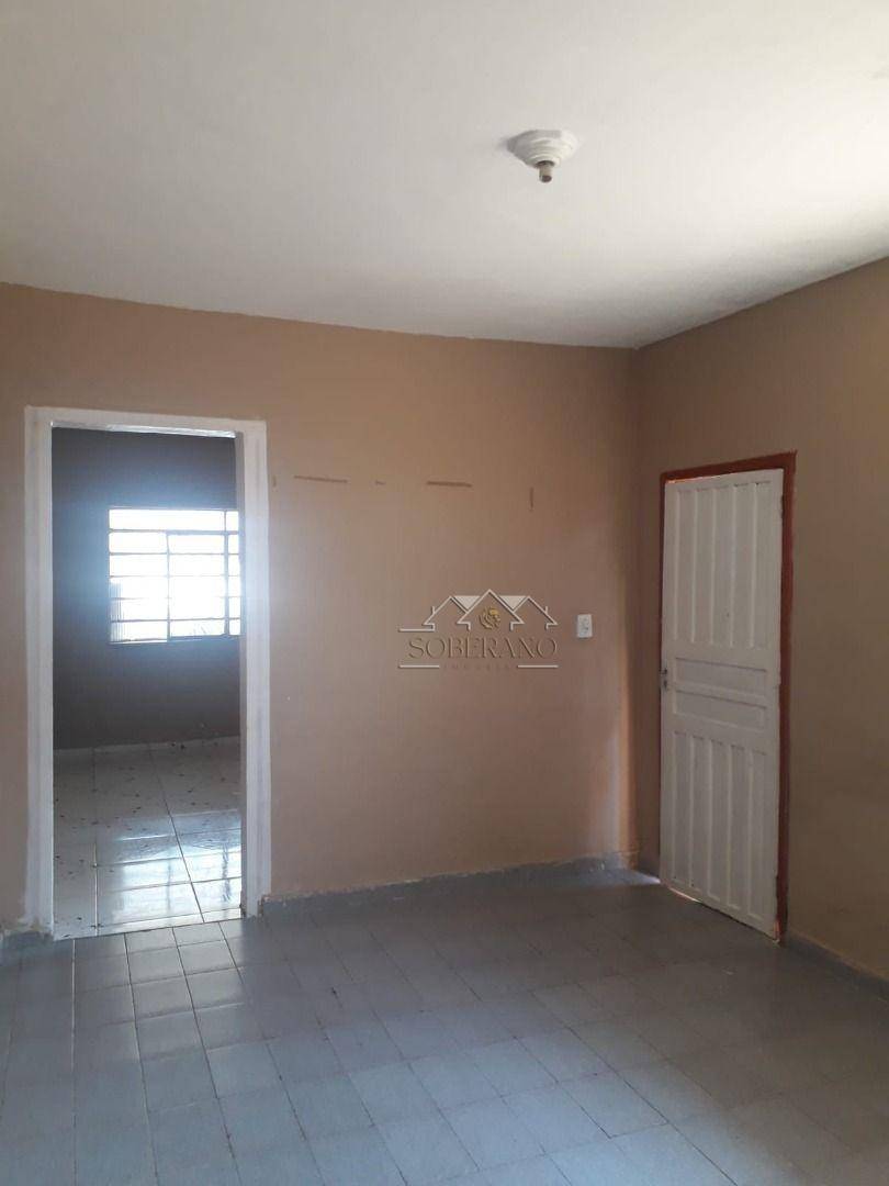 Sobrado à venda com 3 quartos, 300m² - Foto 5