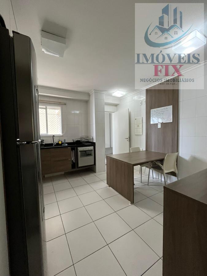 Apartamento à venda com 3 quartos, 132m² - Foto 7