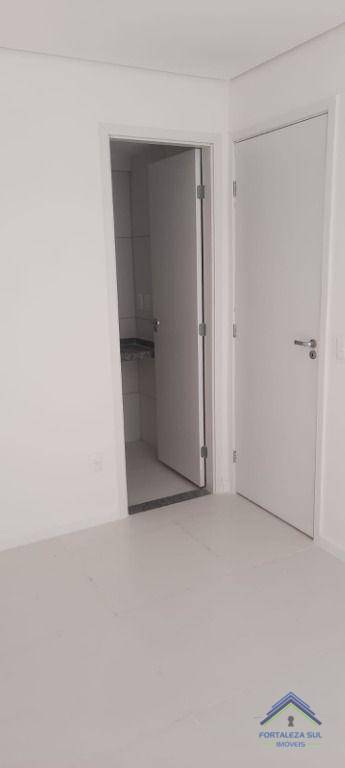 Apartamento à venda com 2 quartos, 52m² - Foto 11