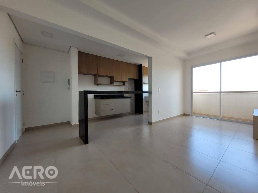 Apartamento à venda com 2 quartos, 70m² - Foto 14