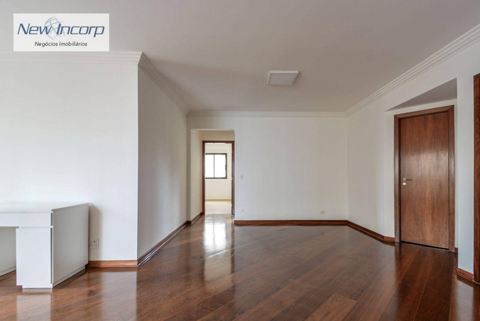 Apartamento à venda com 3 quartos, 178m² - Foto 5