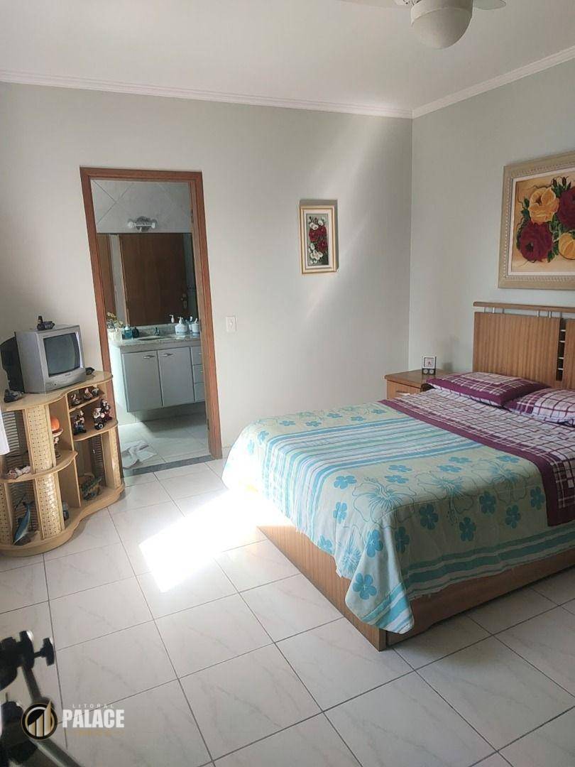 Apartamento à venda com 3 quartos, 169m² - Foto 35