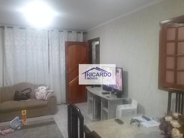 Sobrado à venda com 3 quartos, 187m² - Foto 1