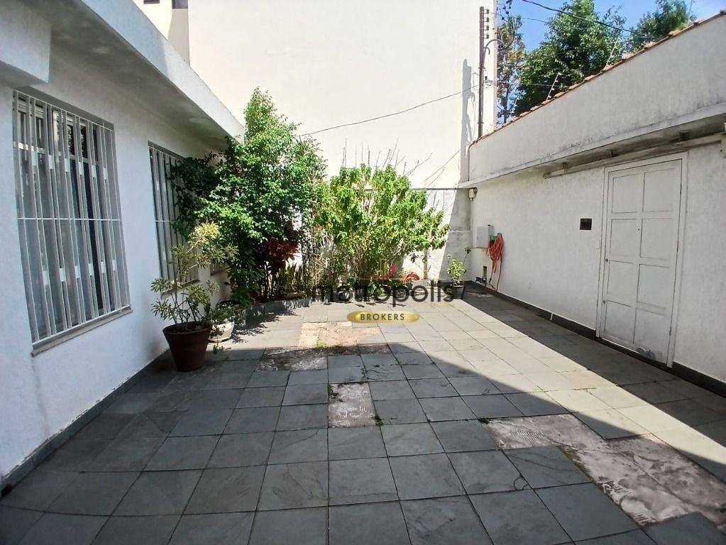 Casa à venda com 4 quartos, 290m² - Foto 27